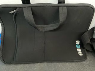 Bolso y funda portátil Gabol & Stanley