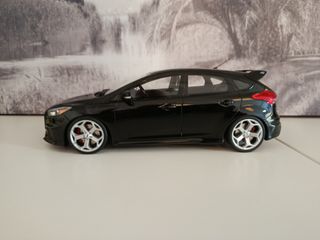 Ford Focus RS MK3 1/18
