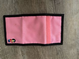 Monedero rosa infantil