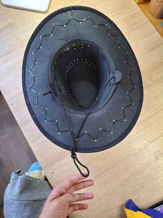Sombrero vaquero negro