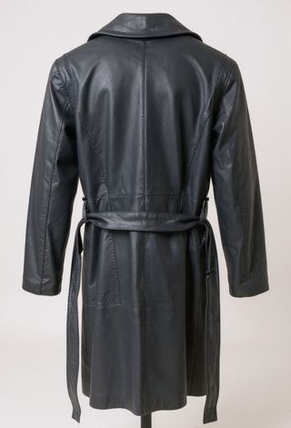 Gabardina negra cuero