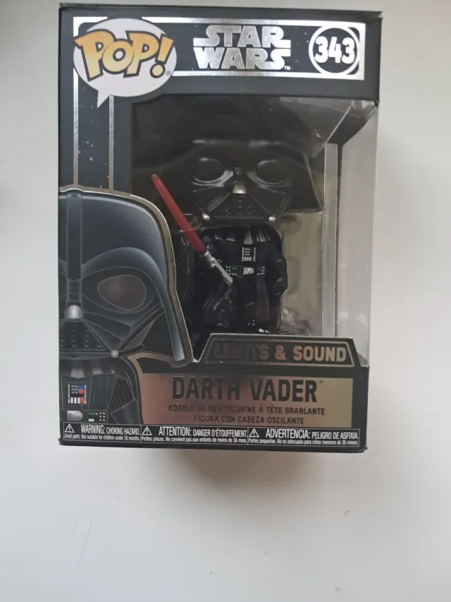 Funko Pop! Darth Vader Lights & Sound