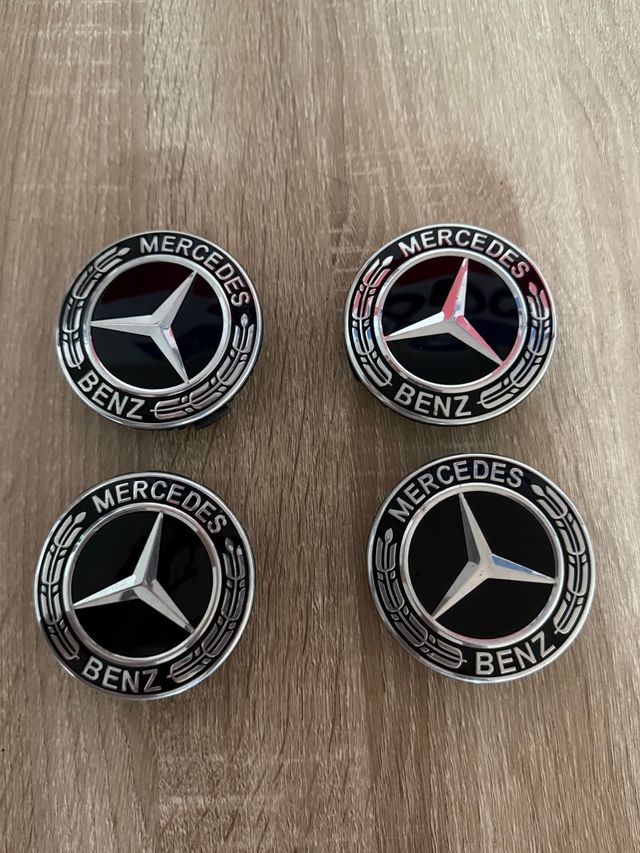 4 tapabujes  Mercedes Benz