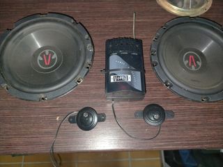Altavoces Vieta coche.