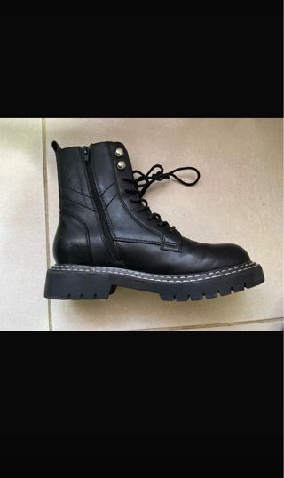 Botas militares negras