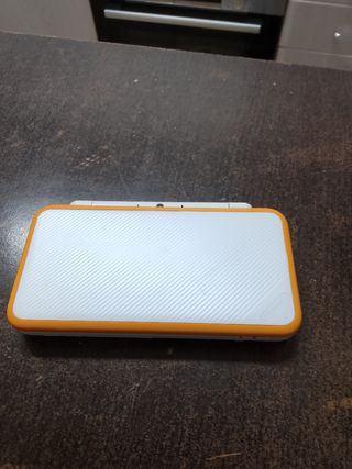 Nintendo 2DS XL - Naranja