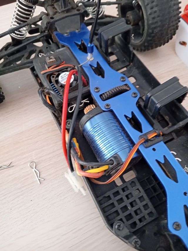 Coche RC 4x4 Myevo - Rocket Fast