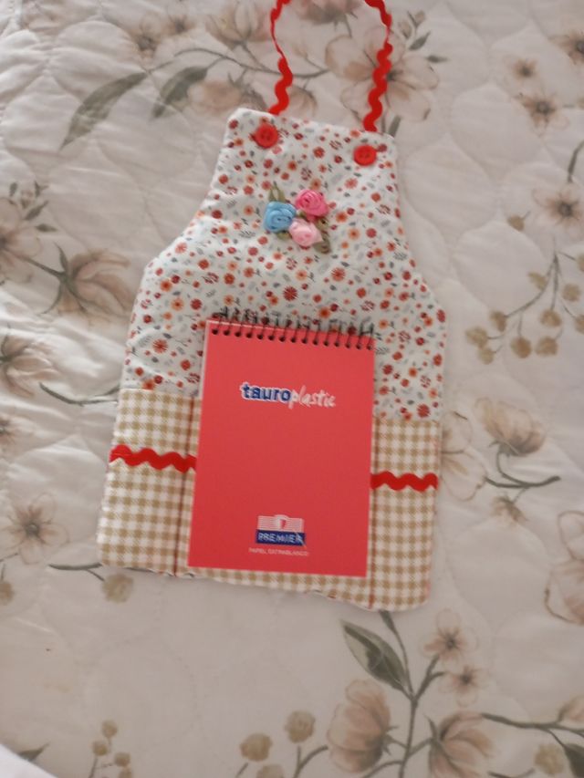 Delantal porta-notas artesanal