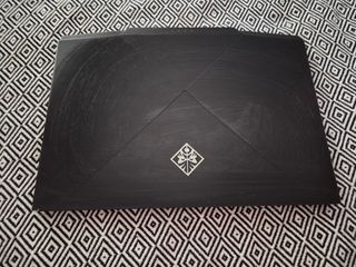 LAPTOP OMEN HP 15-dh0005la "GAMERS" 32 RAM 512 DD
