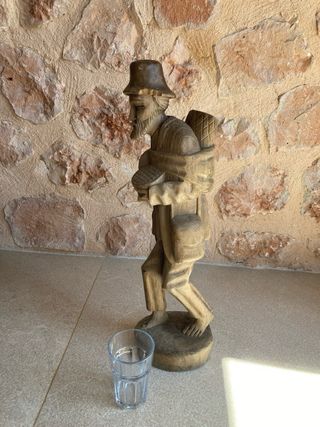 Escultura madera tallada artesano