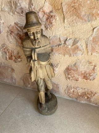 Escultura madera tallada artesano