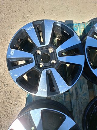 4 Llantas Citroen 16" usadas