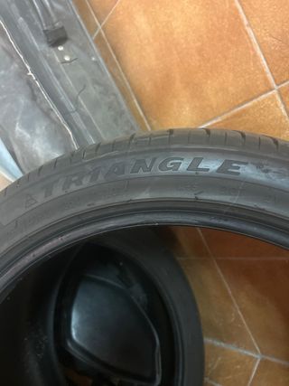 Neumáticos 265/40R21 105Y
