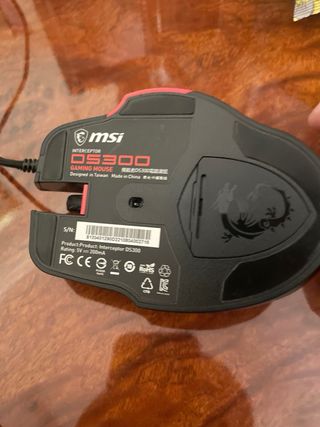 Portátil Gaming MSI i7 + Ratón Gaming DS300