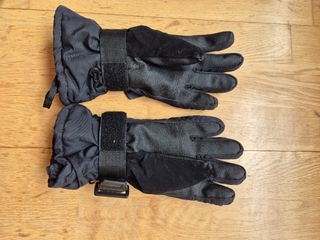 Pantalones y guantes nieve niño