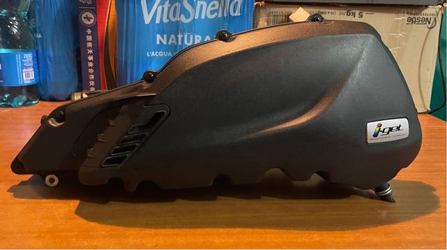 Air Box Piaggio Medley 125 2023