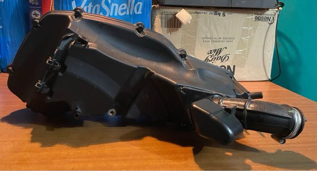 Air Box Piaggio Medley 125 2023