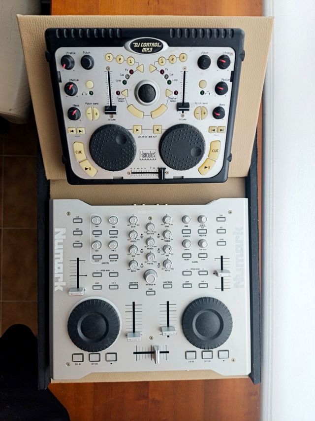 Combo Controladoras Numark Omni Control + Hércules