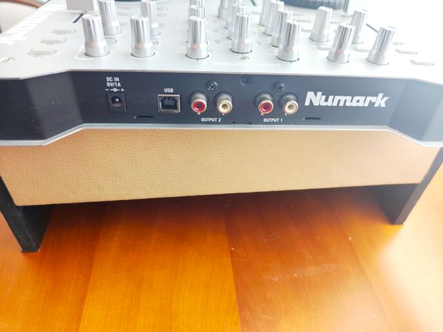 Combo Controladoras Numark Omni Control + Hércules