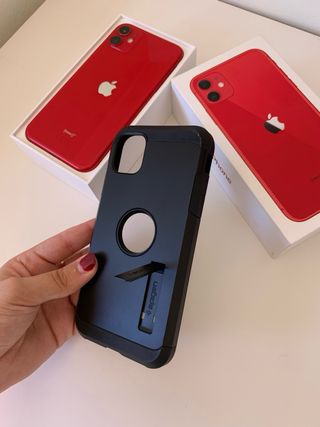 iPhone 11 rosso da 128 GB 