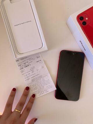iPhone 11 rosso da 128 GB 