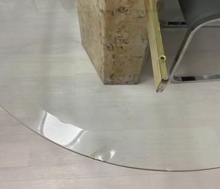 2 Mesas de cristal y de centro sin sillas