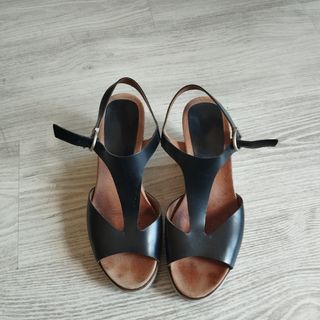 Sandalias negras tacón 38