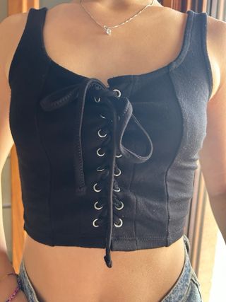 Top nero intrecciato donna