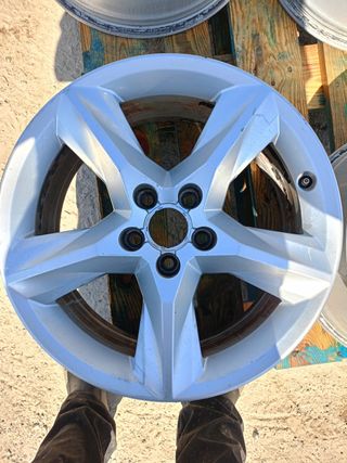 4 Llantas Audi 18" usadas