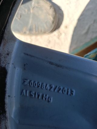 4 Llantas Audi 18" usadas