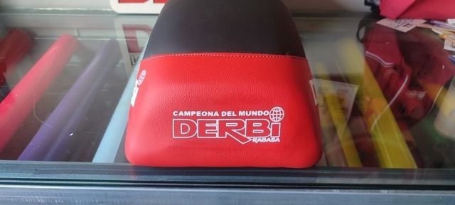 Kit vinilo termoahdesivo asiento derbi