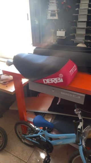 Kit vinilo termoahdesivo asiento derbi 