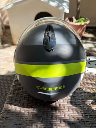 Casco moto Caberg XS nero-giallo usato