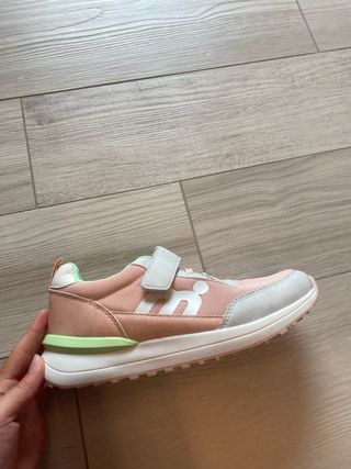 Scarpe sportive rosa e grigie bambina
