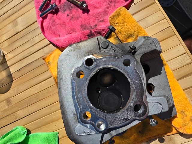 Juego de culatas Harley Sportster 883