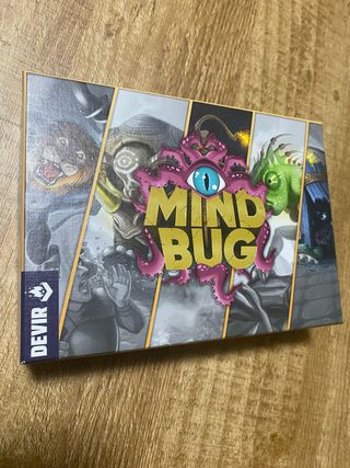 Mind Bug: Juego de duelos del autor de Magic