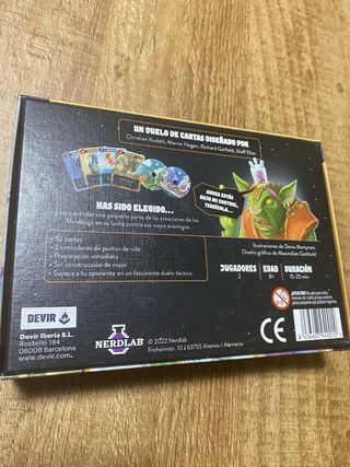 Mind Bug: Juego de duelos del autor de Magic