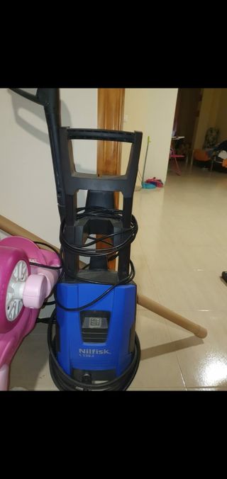 KARCHER(hidrolimpiadorade alta presión. 