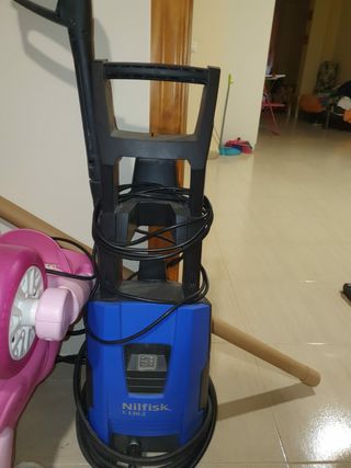 KARCHER(hidrolimpiadorade alta presión. 