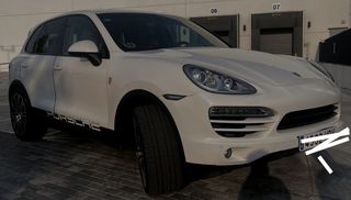 Porsche Cayenne 2012