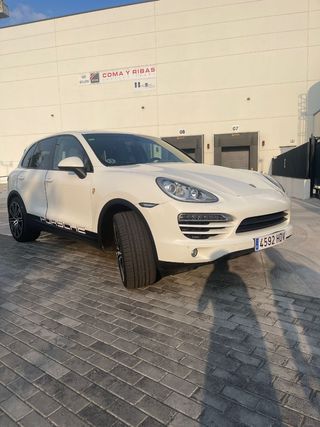 Porsche Cayenne 2012