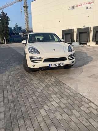 Porsche Cayenne 2012