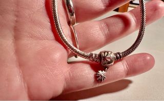 Pulsera Pandora plata