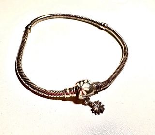 Pulsera Pandora plata