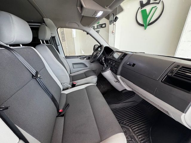 Volkswagen Transporter 2015