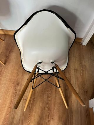 3 Sillas Eames | Diseño Nórdico _ 20 euros las 3_