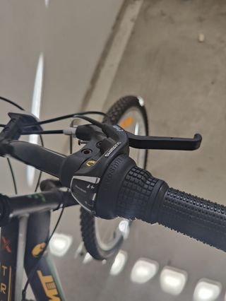 Bicicleta de montaña Limit
