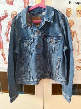 Chaqueta vaquera Levis (nueva con etiqueta)