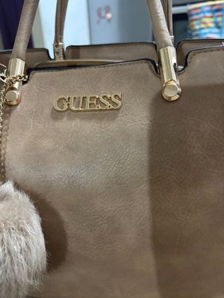 Bolso Guess marrón claro