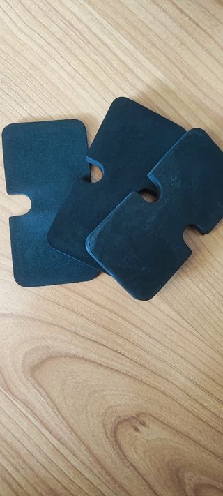 Soporte móvil  funda GPS , marca Shad